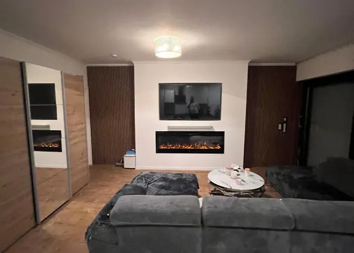 Schoene Apartamento *